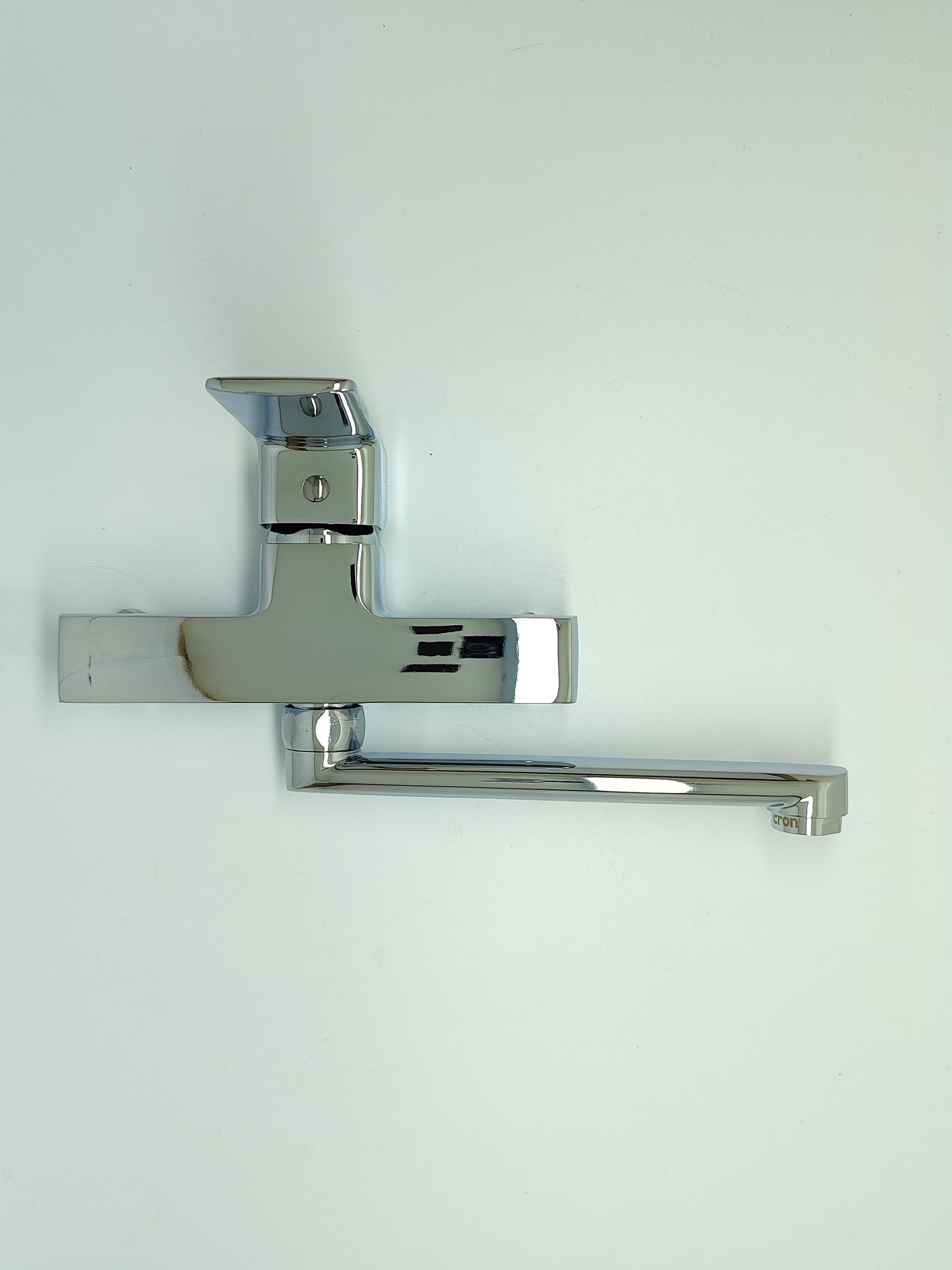 product-media-img
