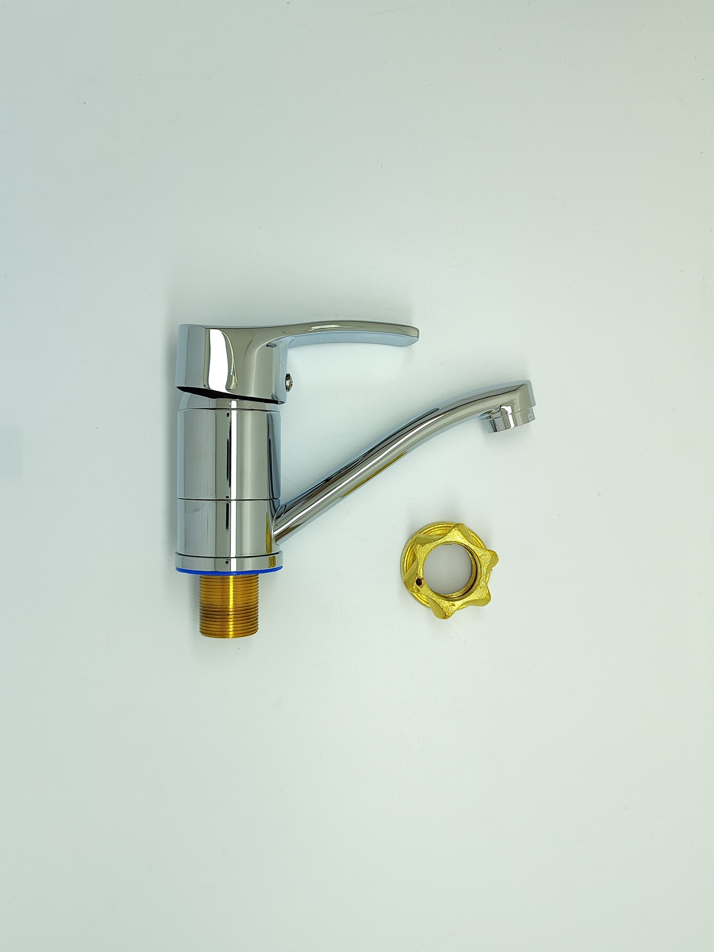 product-media-img